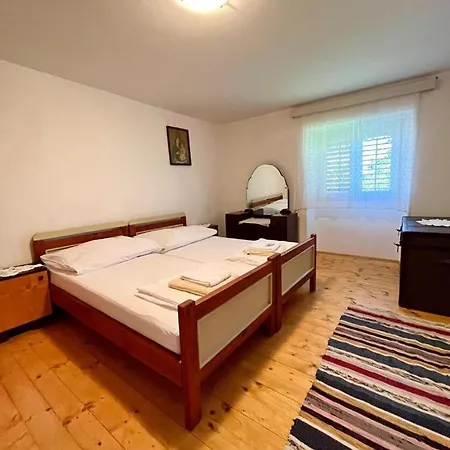 בית הארחה Klara